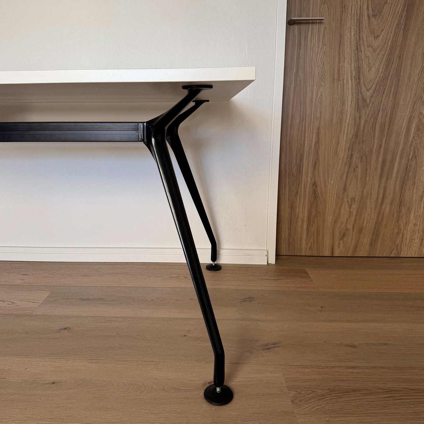 Postmodern Minimal Desk Boardroom Table