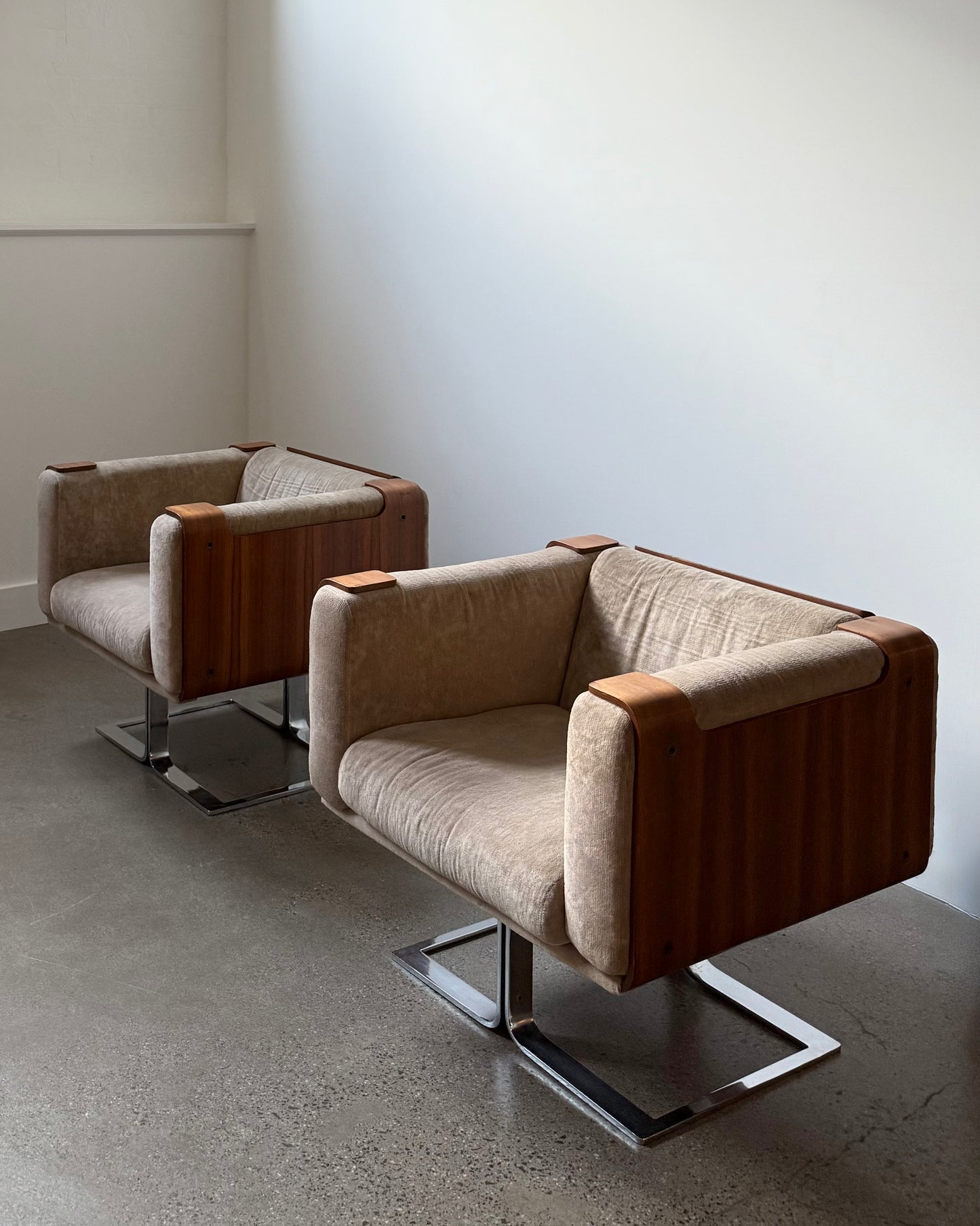 Rare Pair of JN-113 Cube Chair by Johan Naess