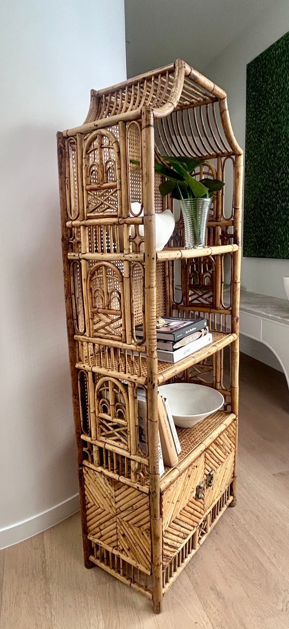 Vintage Chinoiserie Bamboo & Cane Pagoda Étagère
