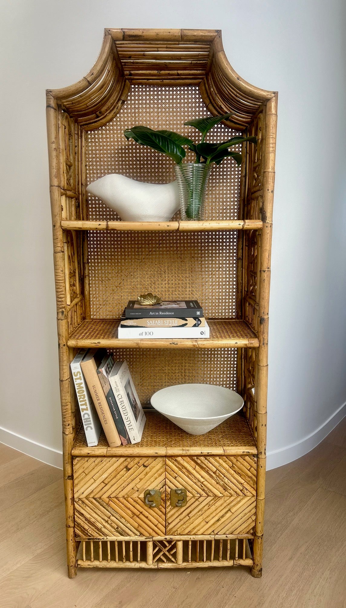 Vintage Chinoiserie Bamboo & Cane Pagoda Étagère
