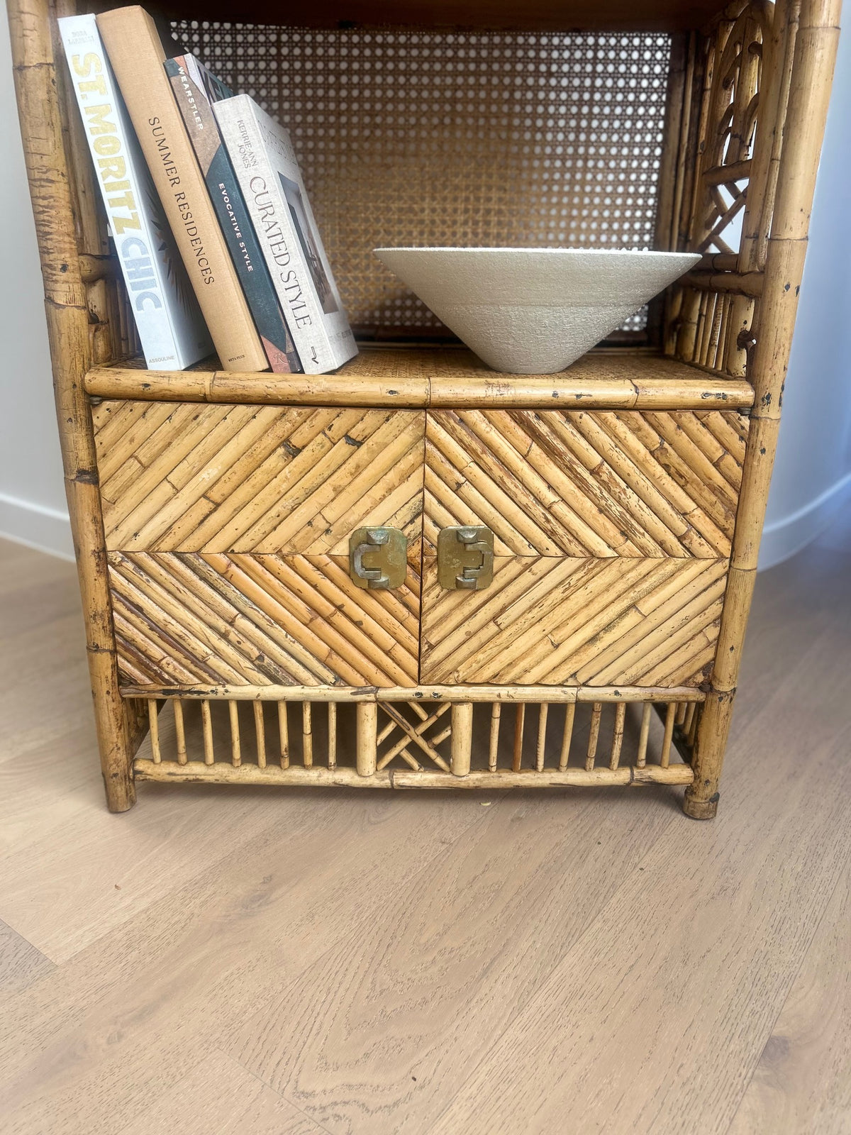 Vintage Chinoiserie Bamboo & Cane Pagoda Étagère