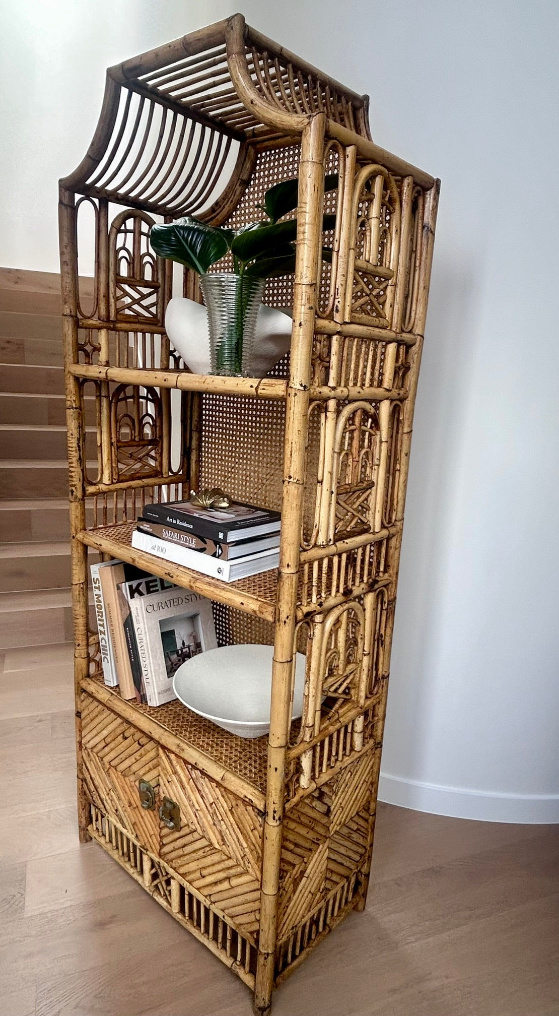 Vintage Chinoiserie Bamboo & Cane Pagoda Étagère