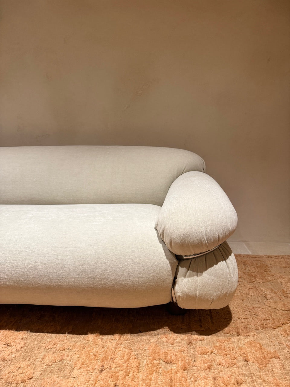 Sesann Grand Sofa by Gianfranco Frattini