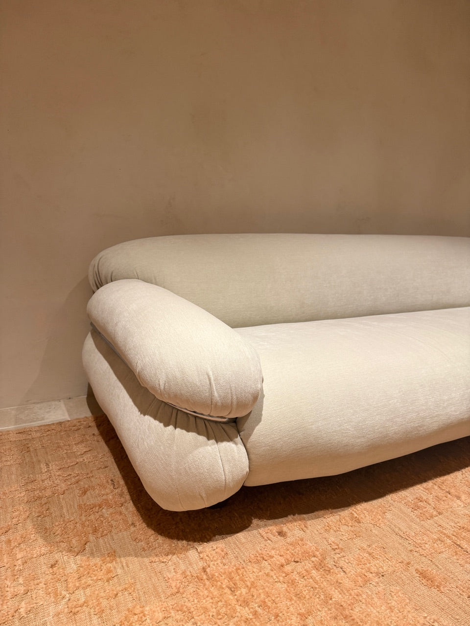 Sesann Grand Sofa by Gianfranco Frattini