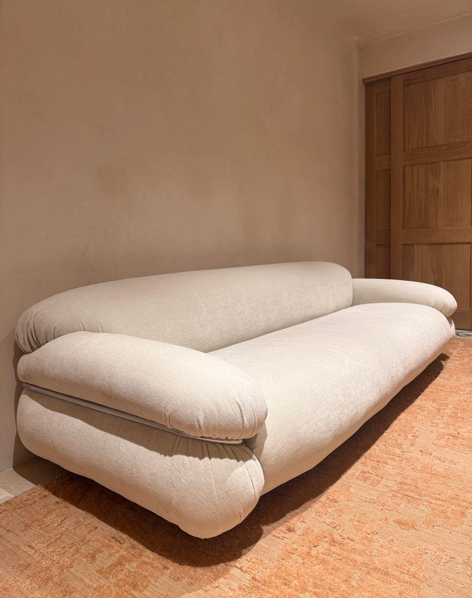 Sesann Grand Sofa by Gianfranco Frattini