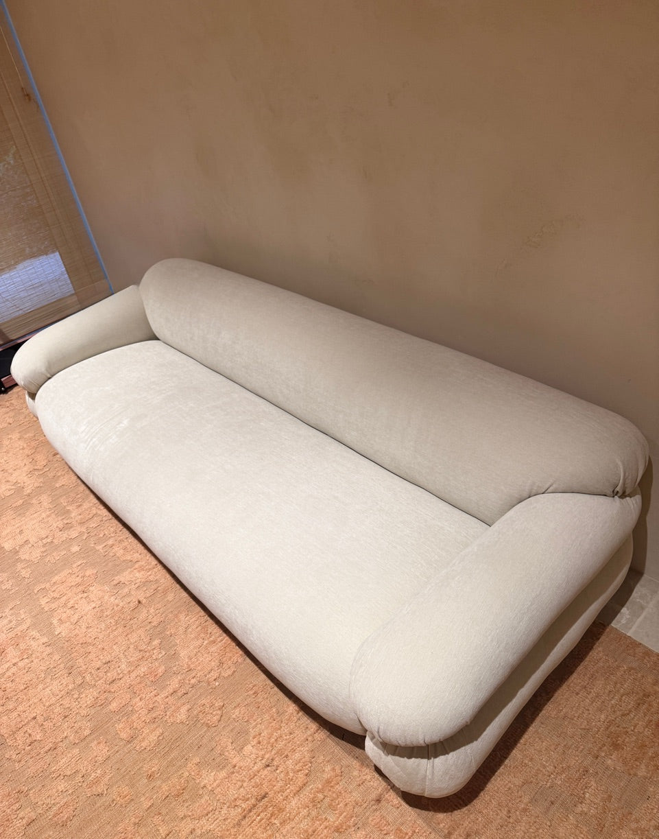 Sesann Grand Sofa by Gianfranco Frattini