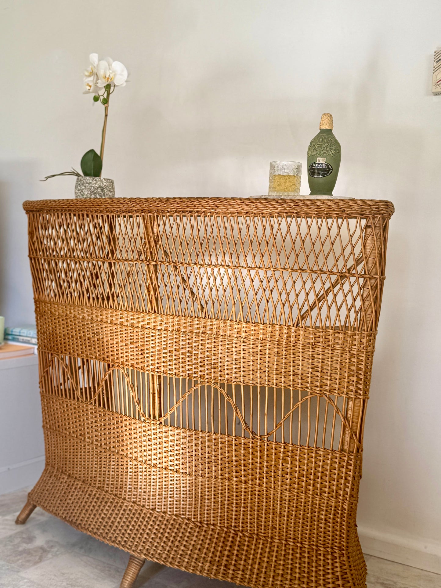 1960s Bamboo & Wicker Dry Bar – In the Style of Tito Agnoli