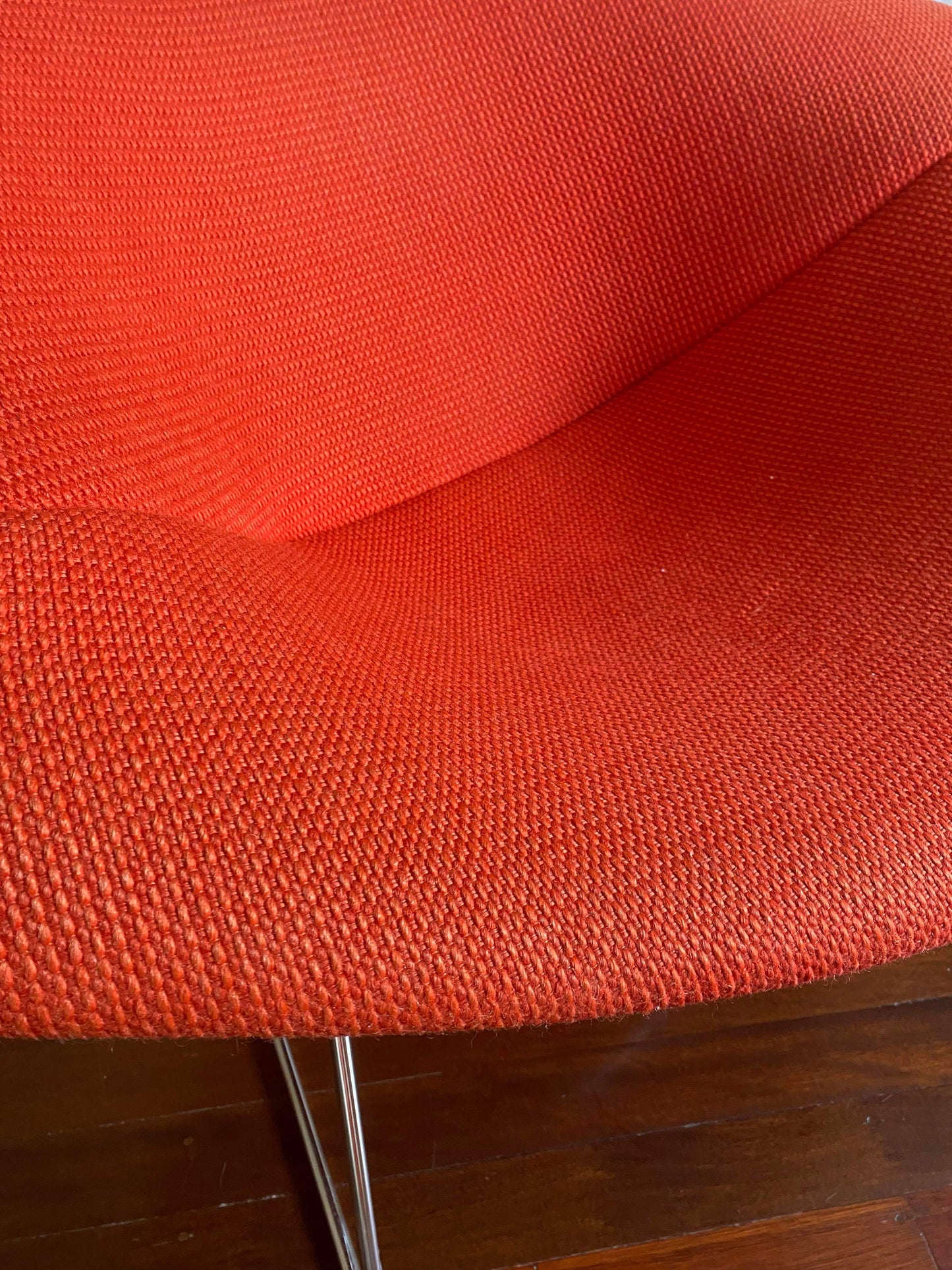 - Knoll Harry Bertoia Large Diamond Chair