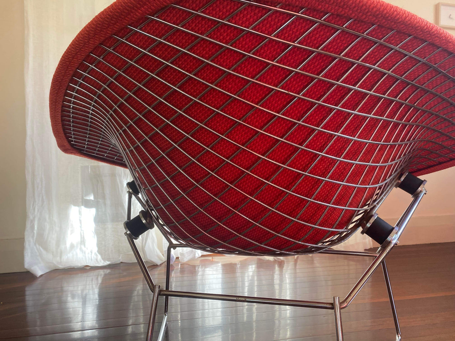 - Knoll Harry Bertoia Large Diamond Chair