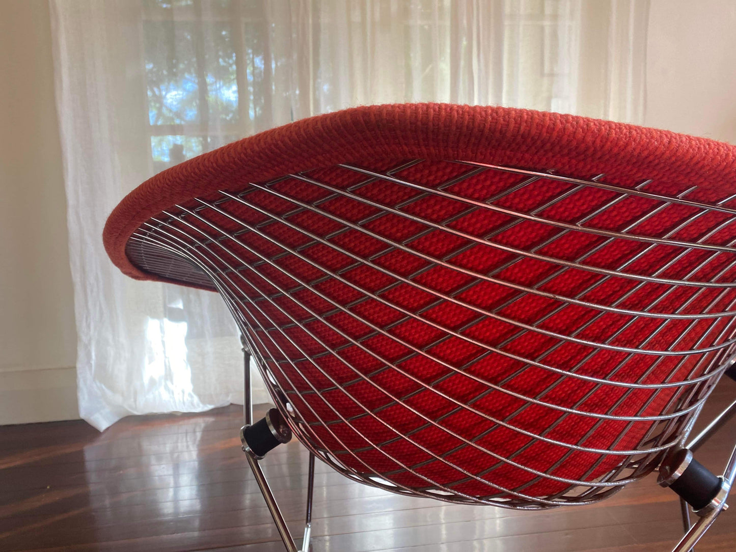 - Knoll Harry Bertoia Large Diamond Chair