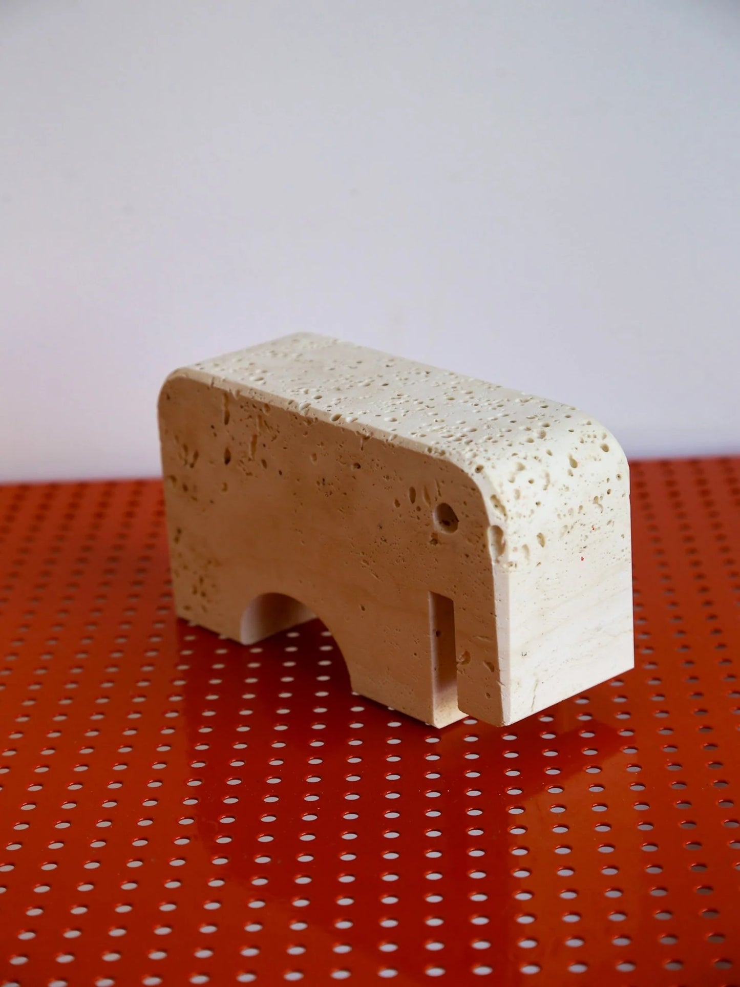 Travertine Elephant Sculpture Attributed to Enzo Mari for Fratelli Mannelli, 1970s