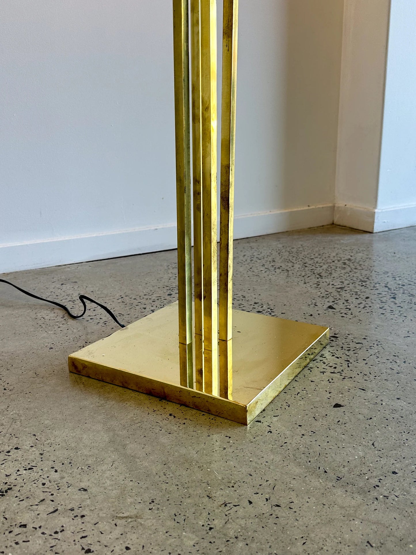 Italian Brass Ginko Leave Floor Lamp