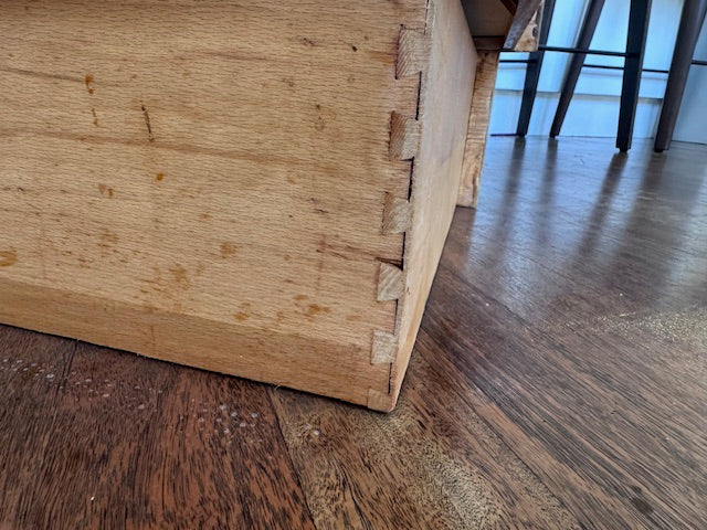 Mid Century Bachelor Chest