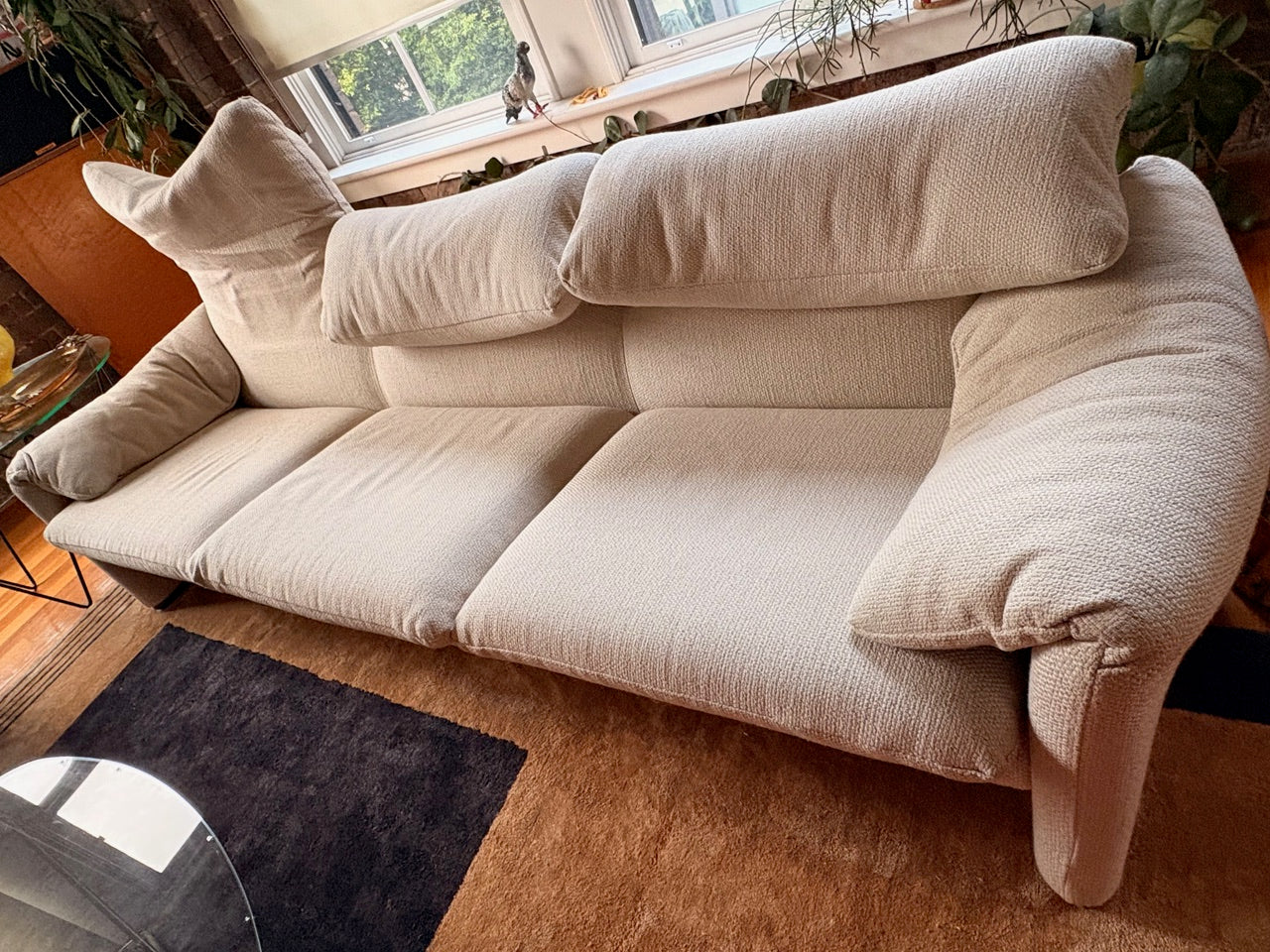 Vico Magistretti Maralunga Sofa
