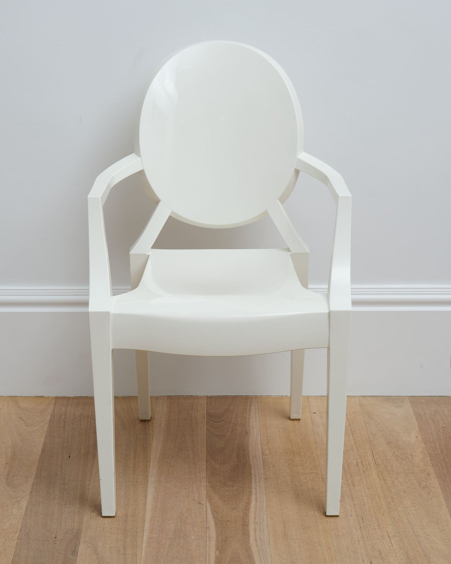 Kartell Louis Ghost Chair - Philippe Starck