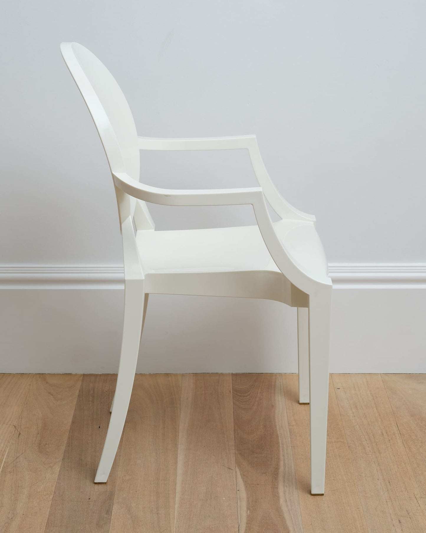 Kartell Louis Ghost Chair - Philippe Starck