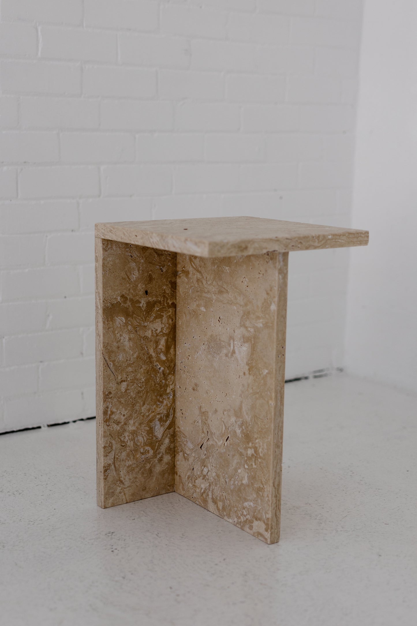 Flossy Side Table