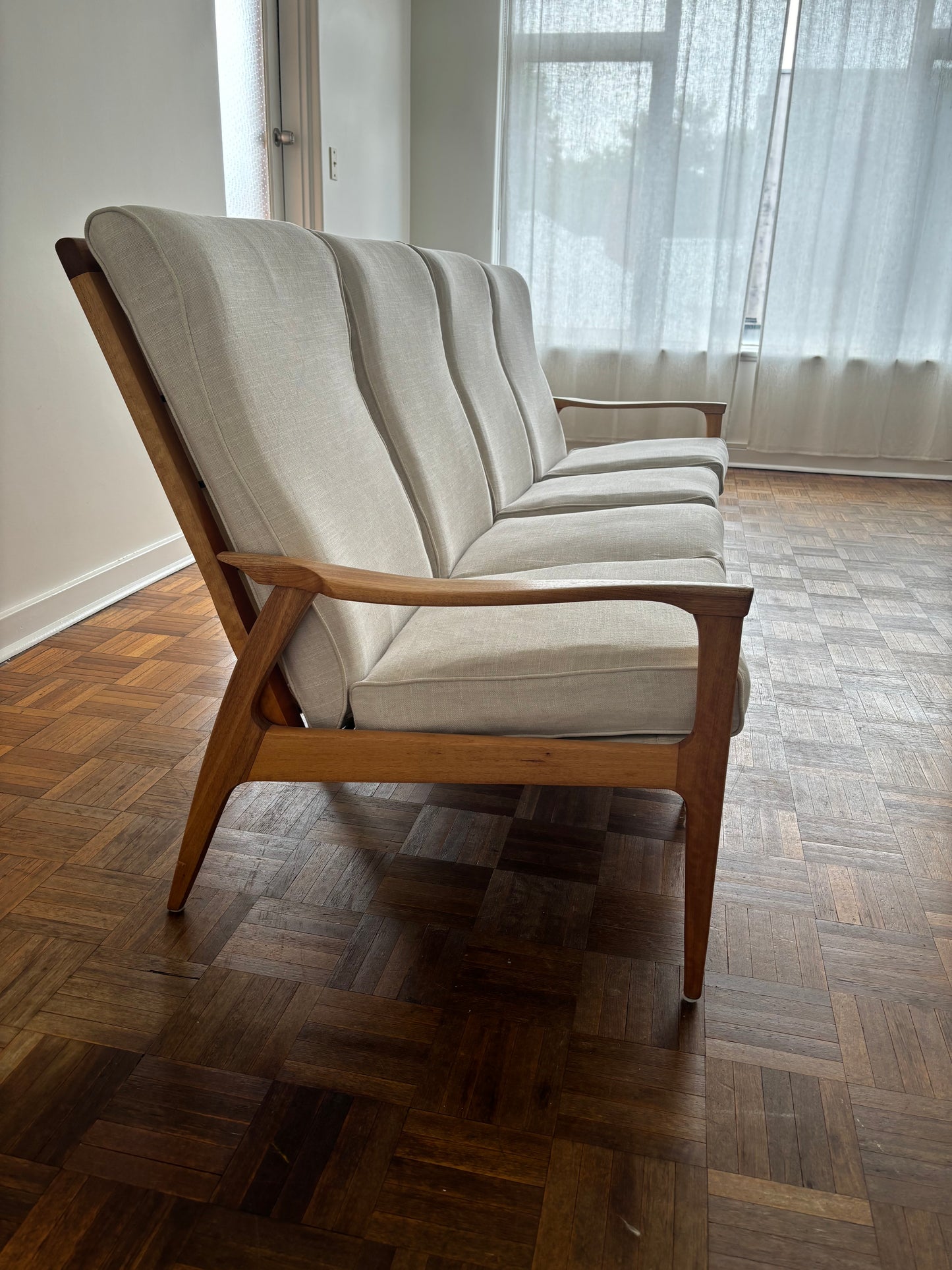 Don Rex Sofa