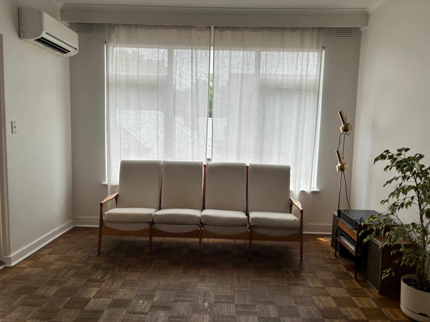 Don Rex Sofa
