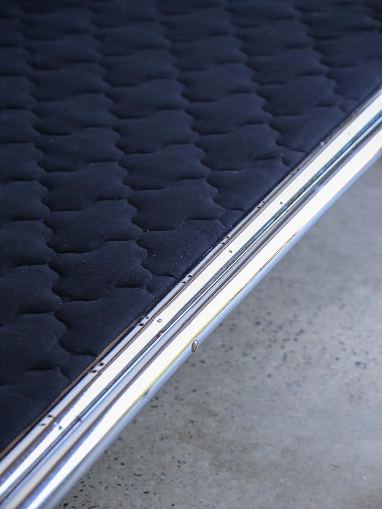 Rodney Kinsman T-Line Sofa for OMK, 1970s