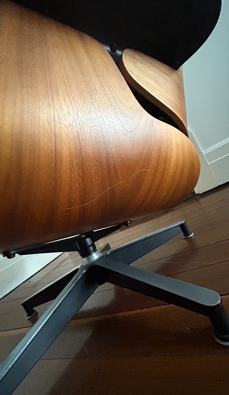 Eames Lounge Chair & Ottoman - Herman Miller