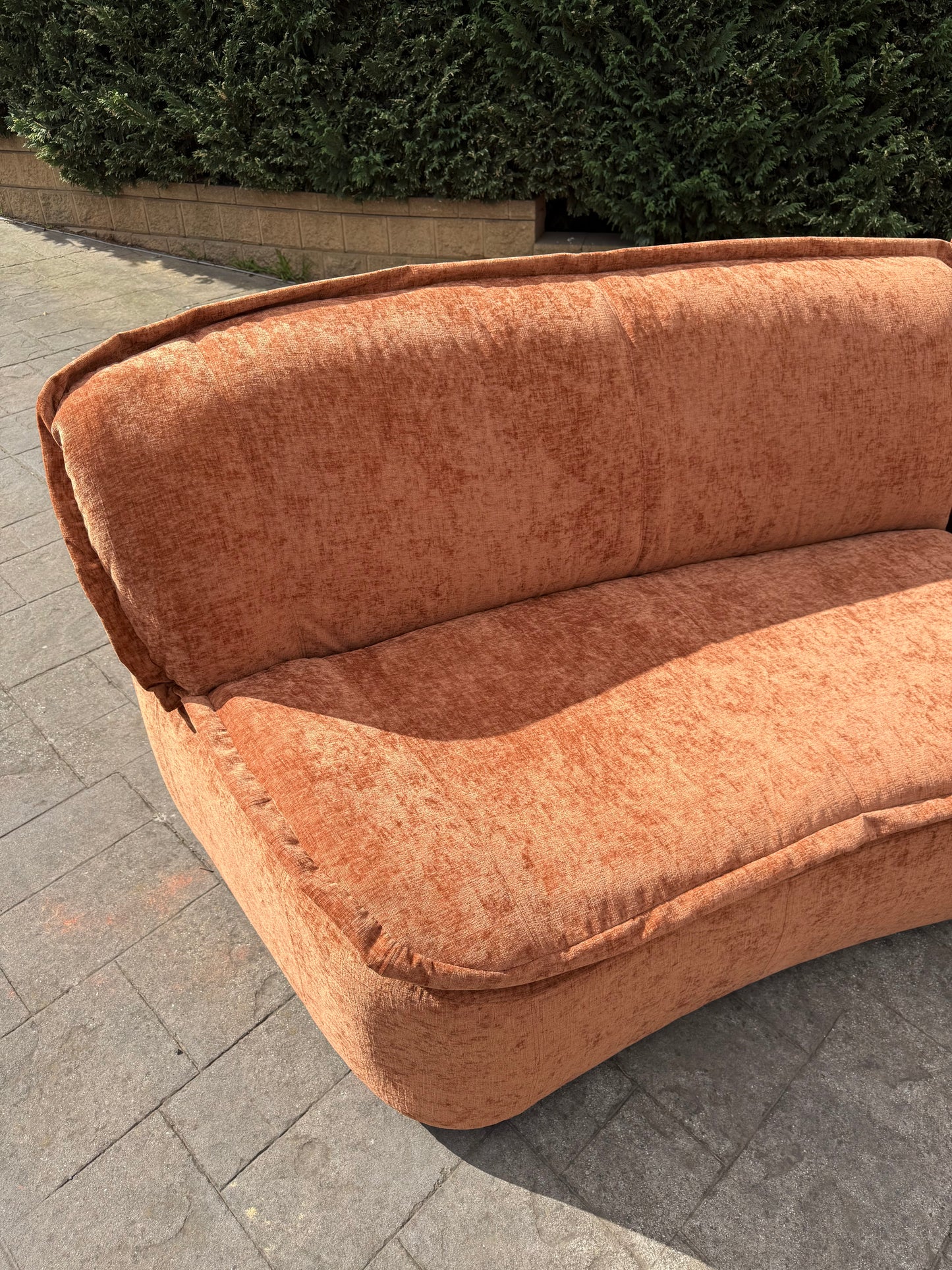 Large curved Cinnamon sofa set