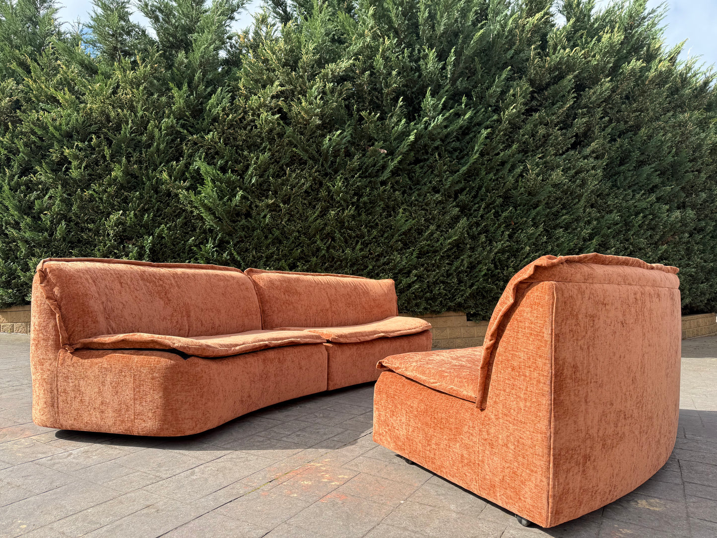 Large curved Cinnamon sofa set