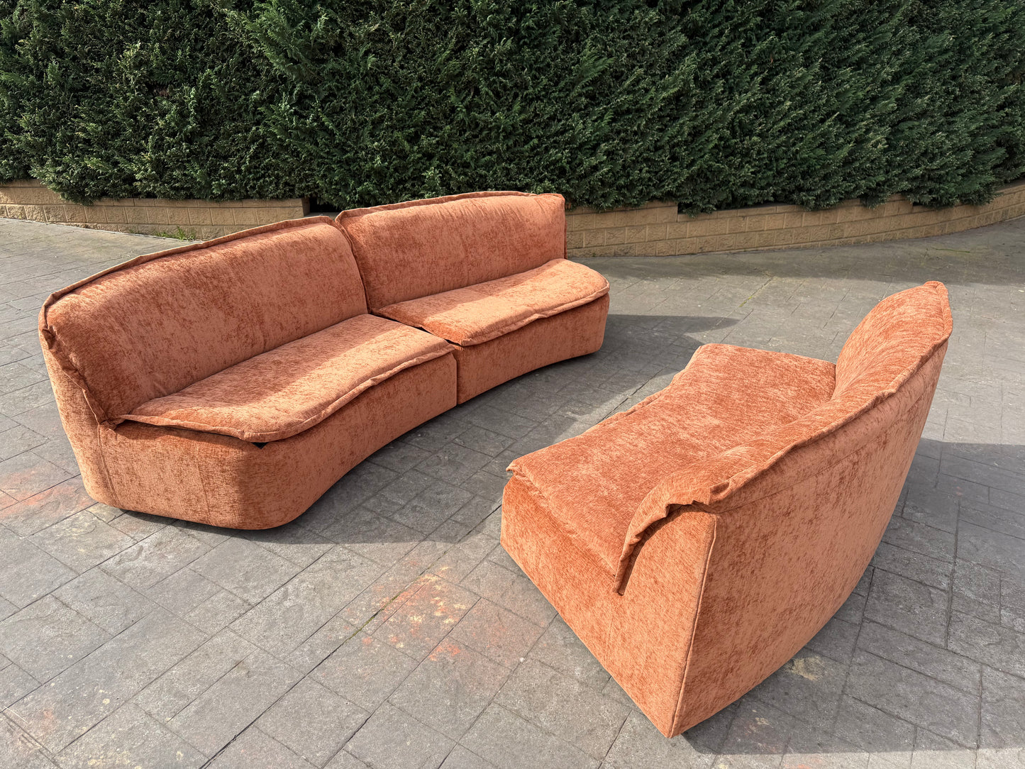 Large curved Cinnamon sofa set
