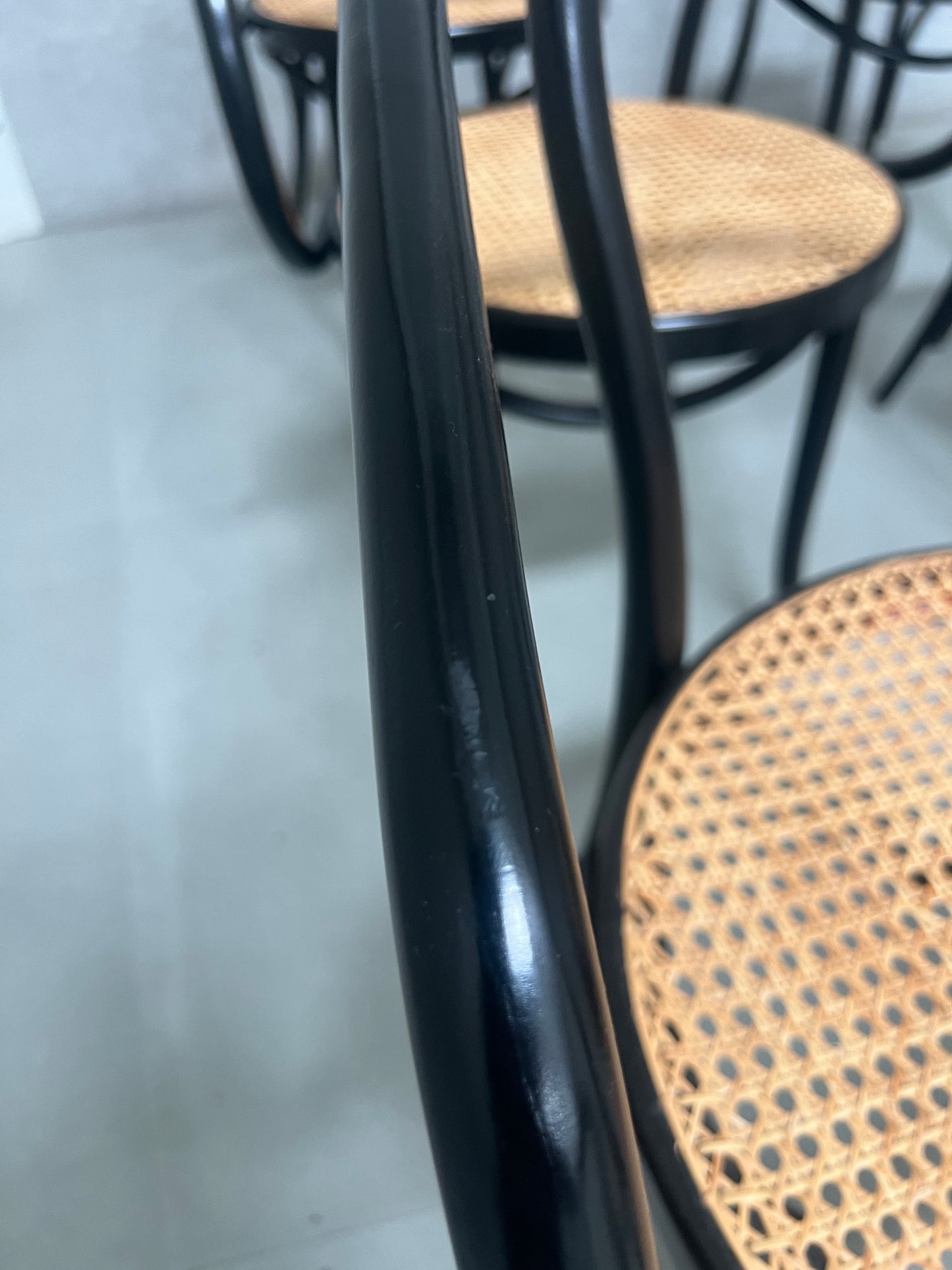 Set of 8 Thonet No. B9 Le Corbusier Cane Chairs - Black