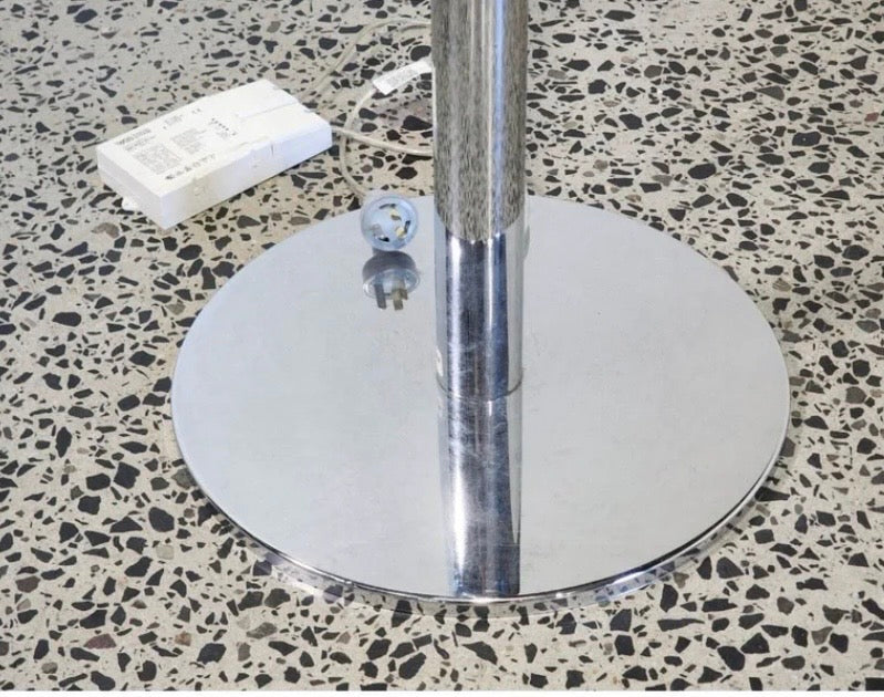 On Hold - Fontana Arte FLÛTE Magnum Floor Lamp