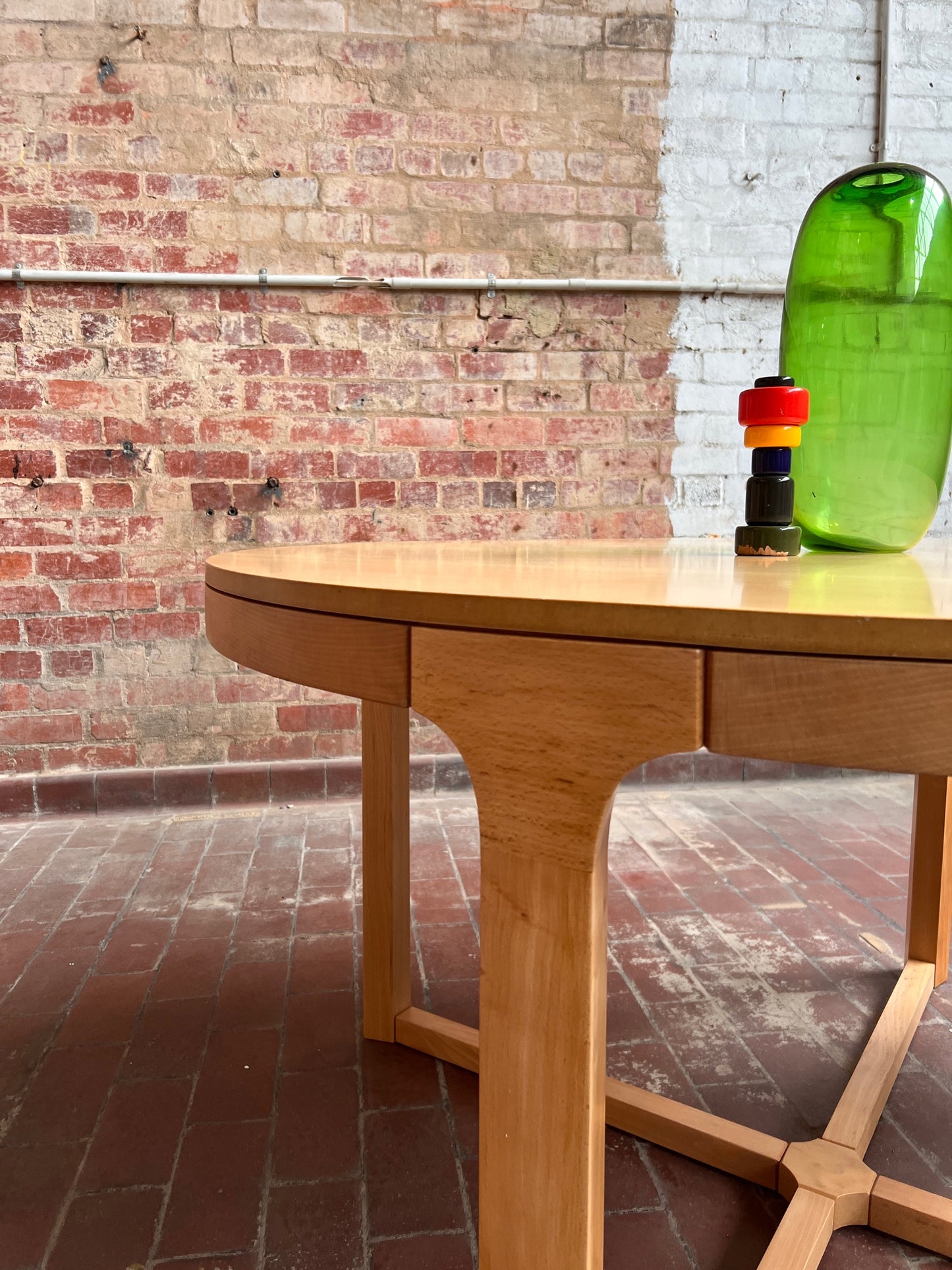 Ema Dining Table by Ziru