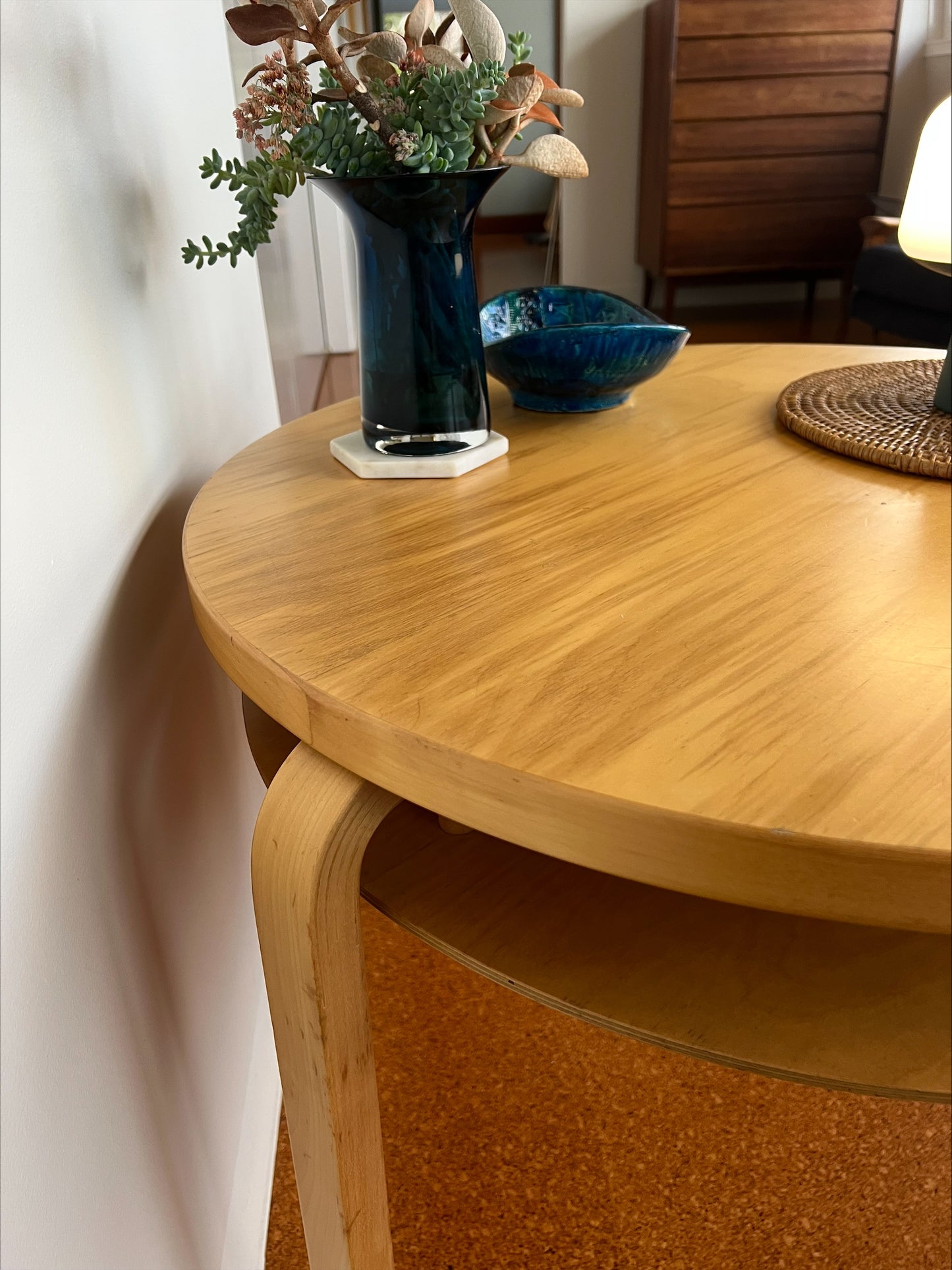 Alvar Aalto ARTEK double 907B table