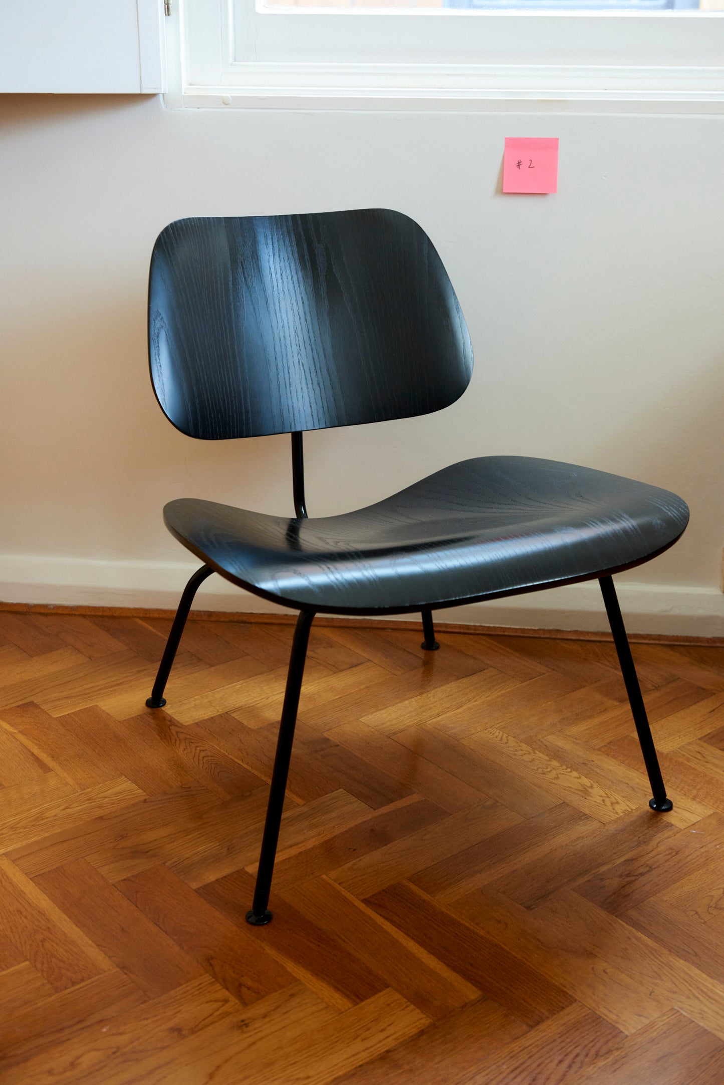 Original Eames LCW