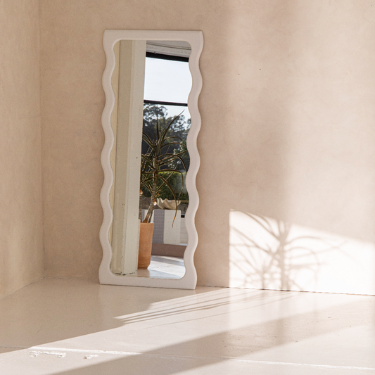 Knot Studio Wavy Floor Mirror Cloud WHITE