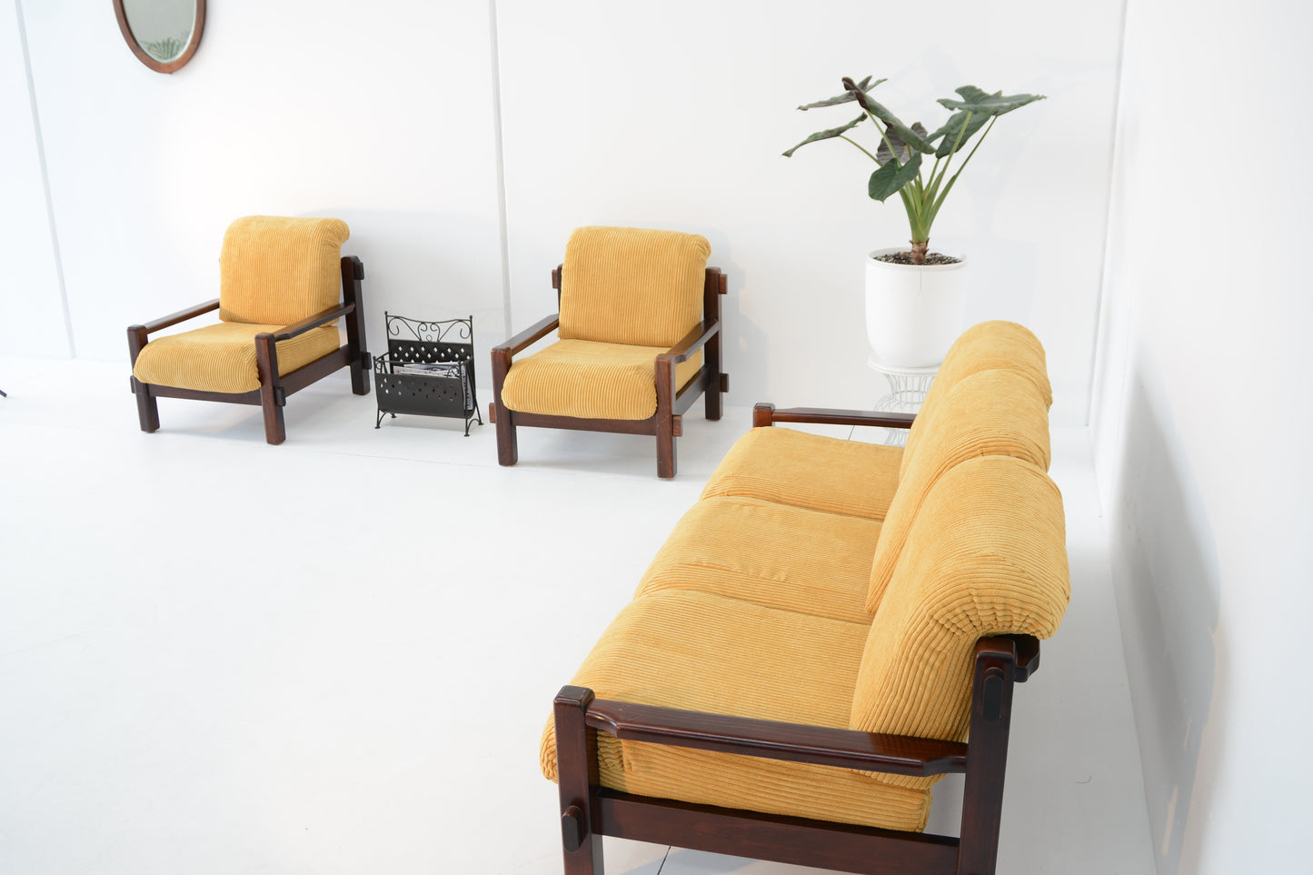 Timber & Gold Vintage Lounge Set
