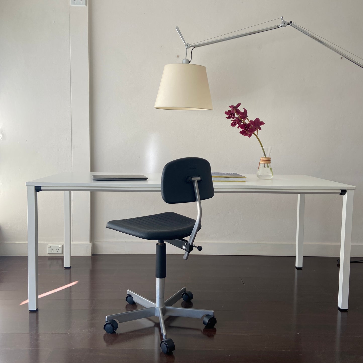 Fritz Hansen Kevi Office Chair