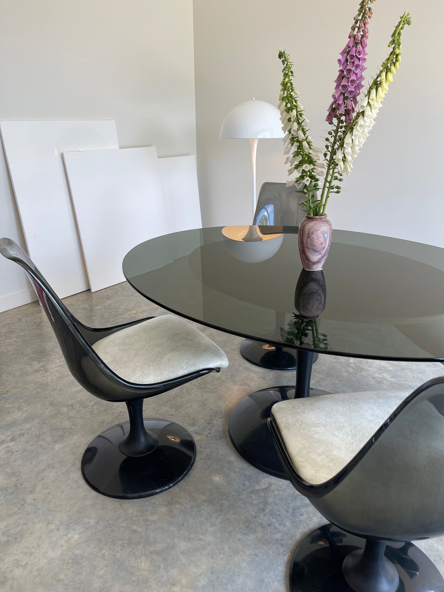 - 70's Chromcraft Tulip Dining Table & Chairs Setting