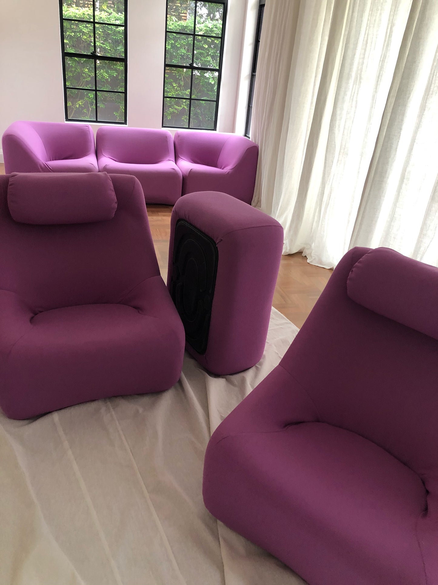 Featherston Numero IV Sofa Set