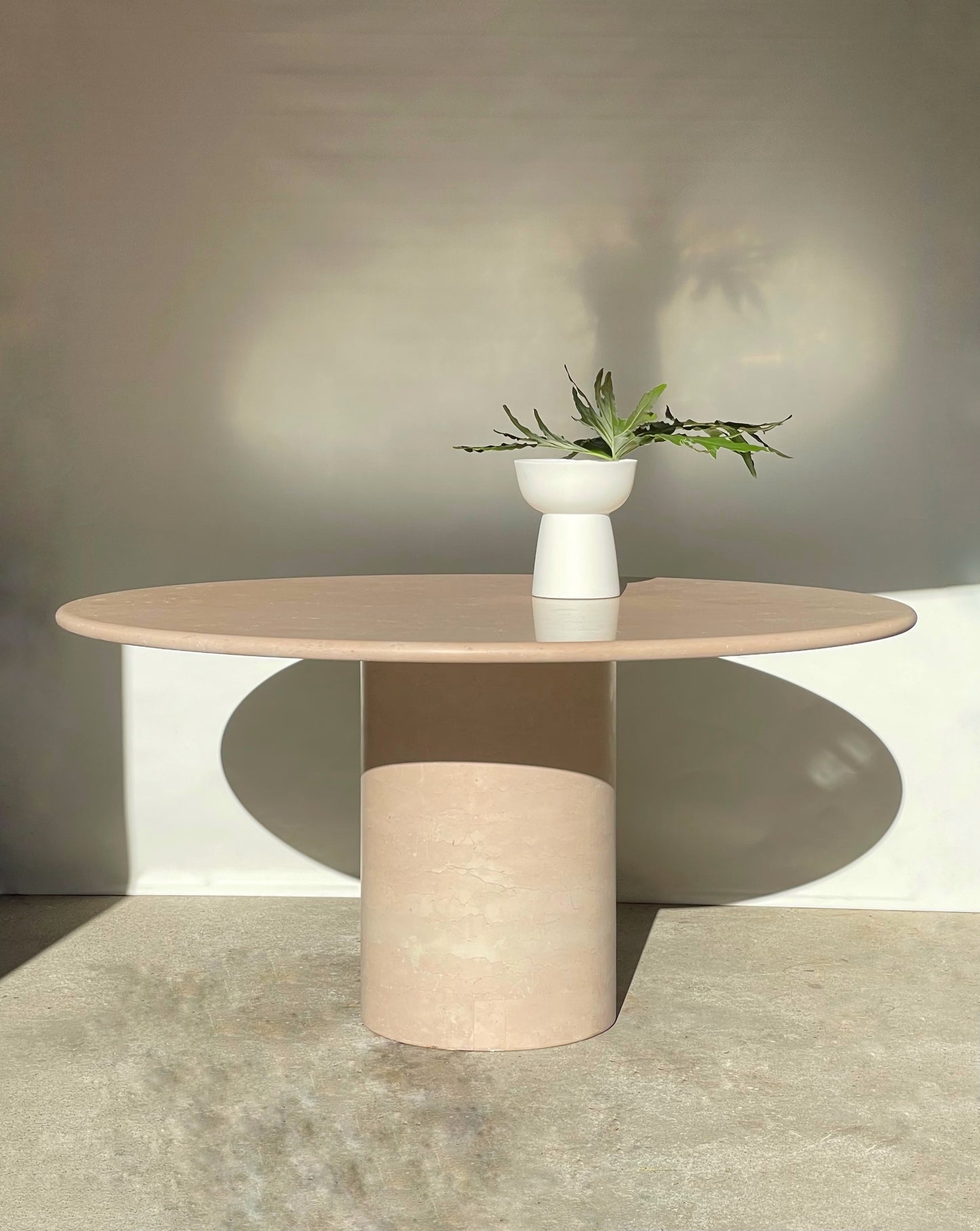 Vintage Round Marble Dining Table