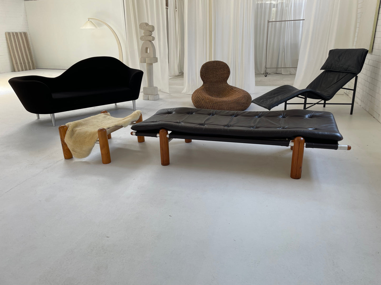 Studio Line Chaise - Robert Dunlop and Tom Larsen