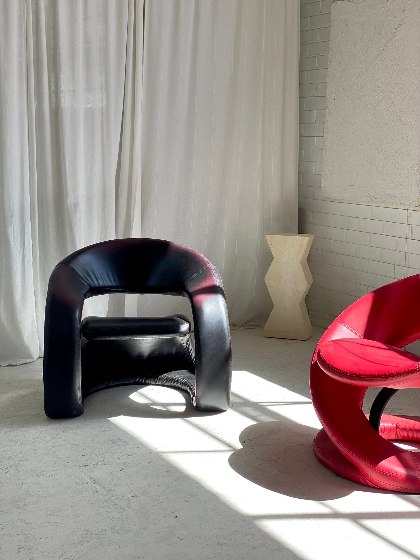 Jaymar Tongue Chair