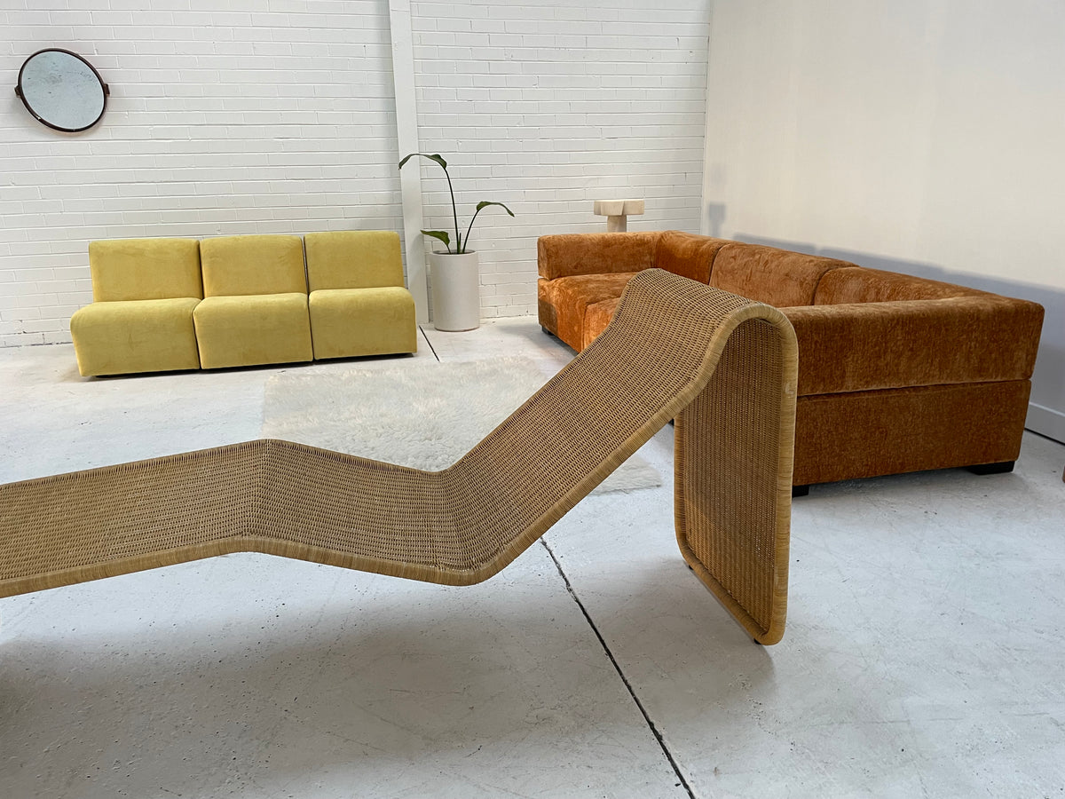 Cane Lounge Chaise After Tito Agnoli P3