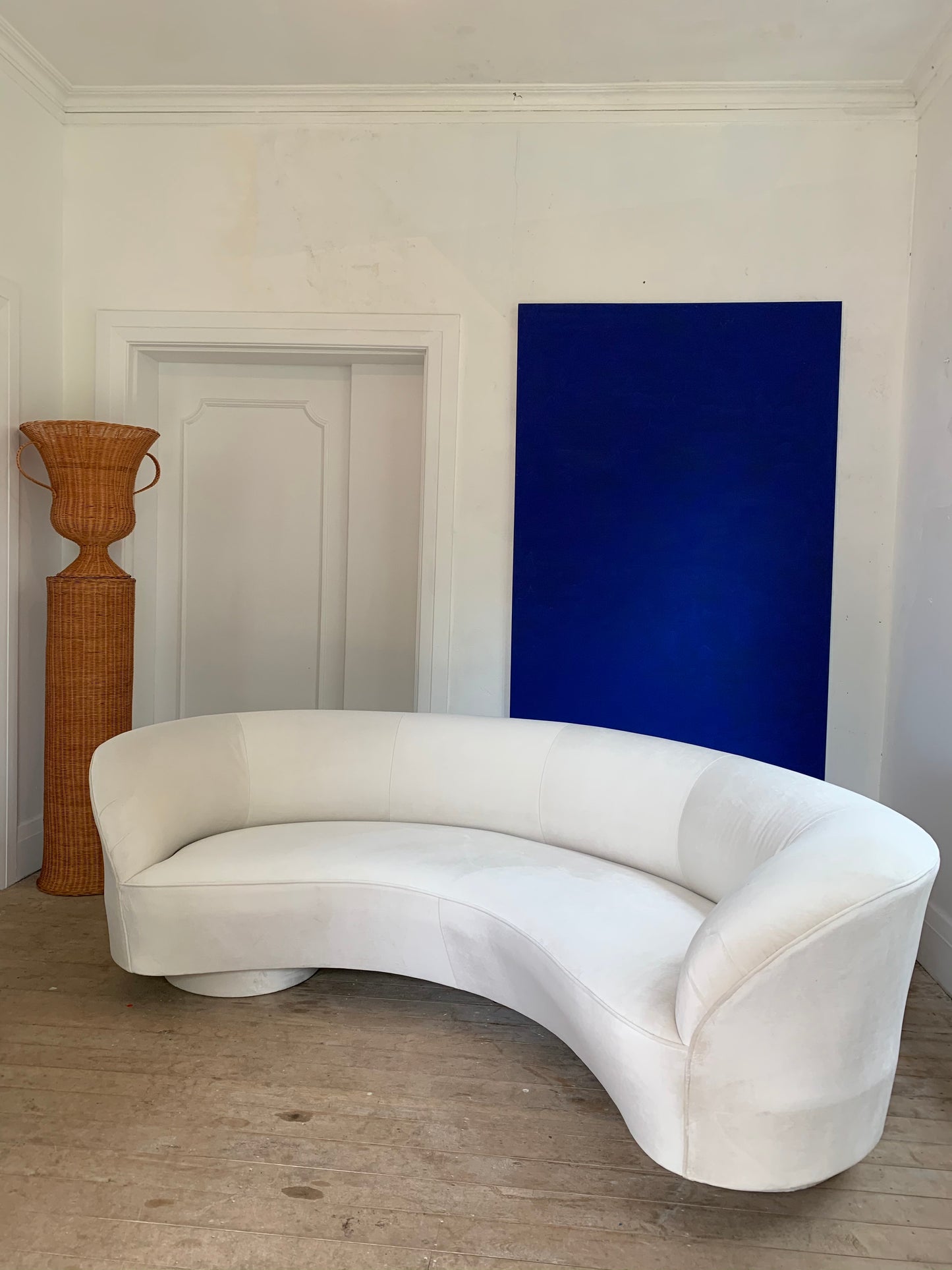 Stunning Velvet Curved Sofa