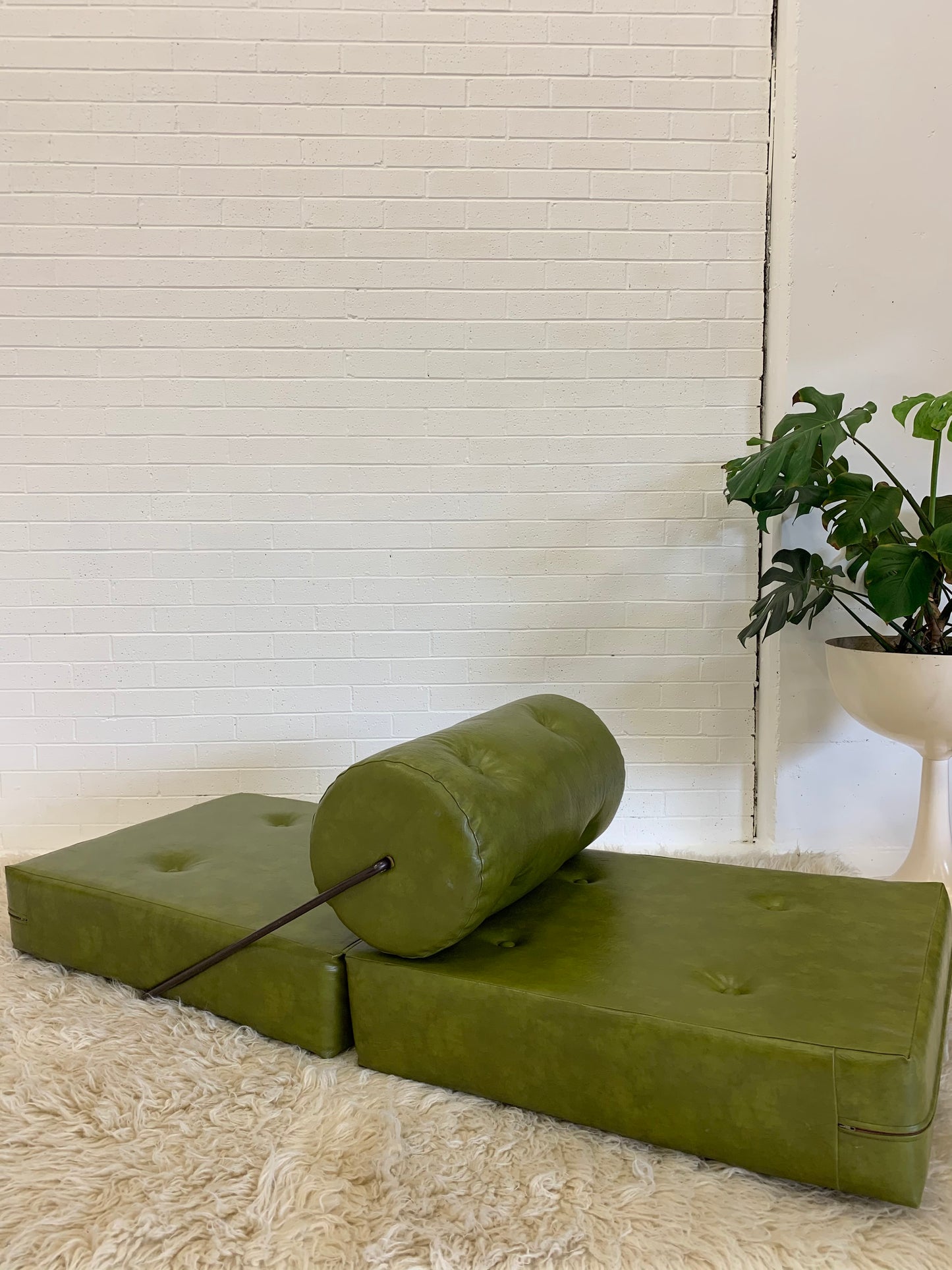 Vintage Ikea “TAJT” Armchair / Fold Out Day Bed