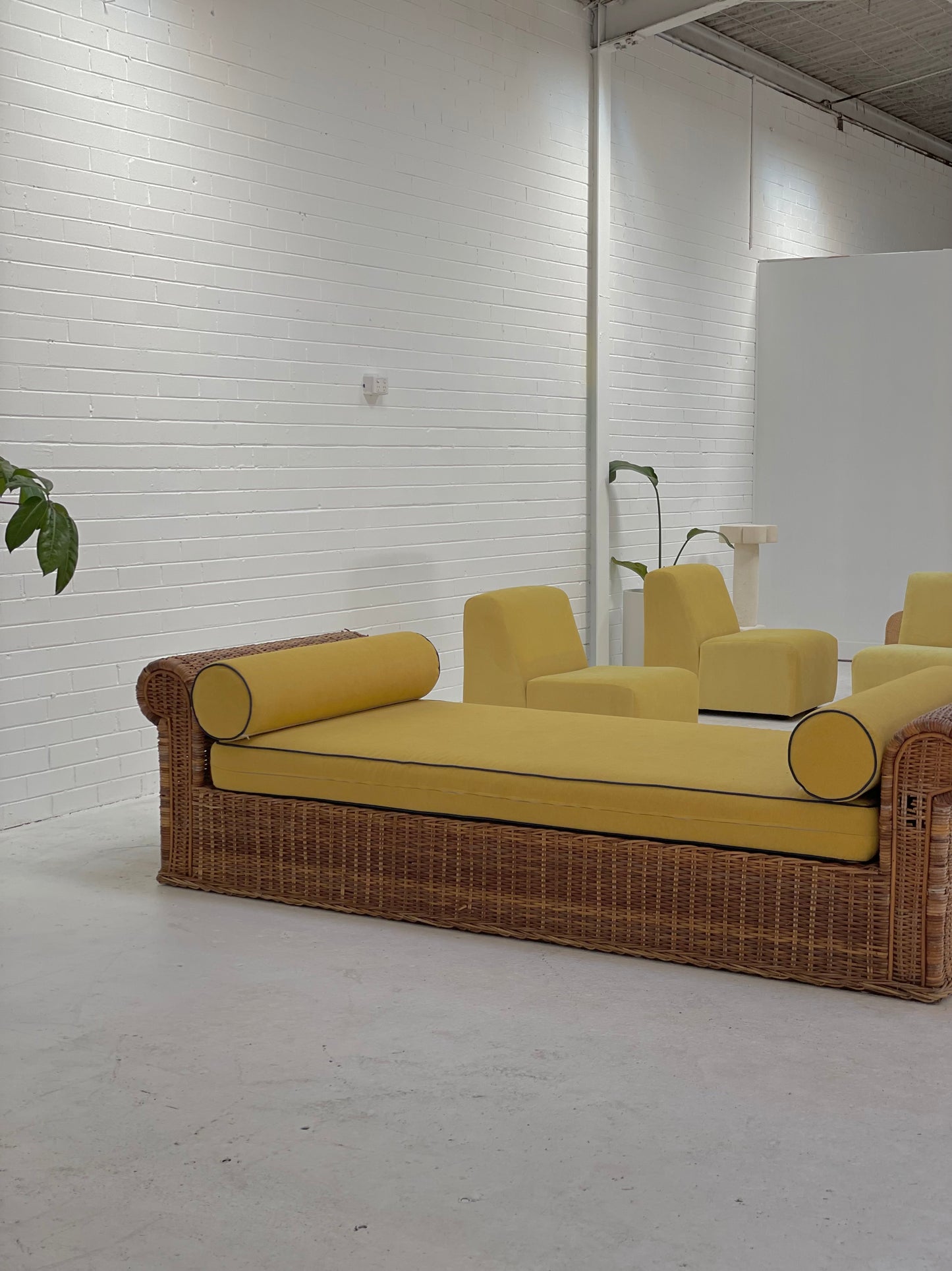 Vintage Rattan Daybed