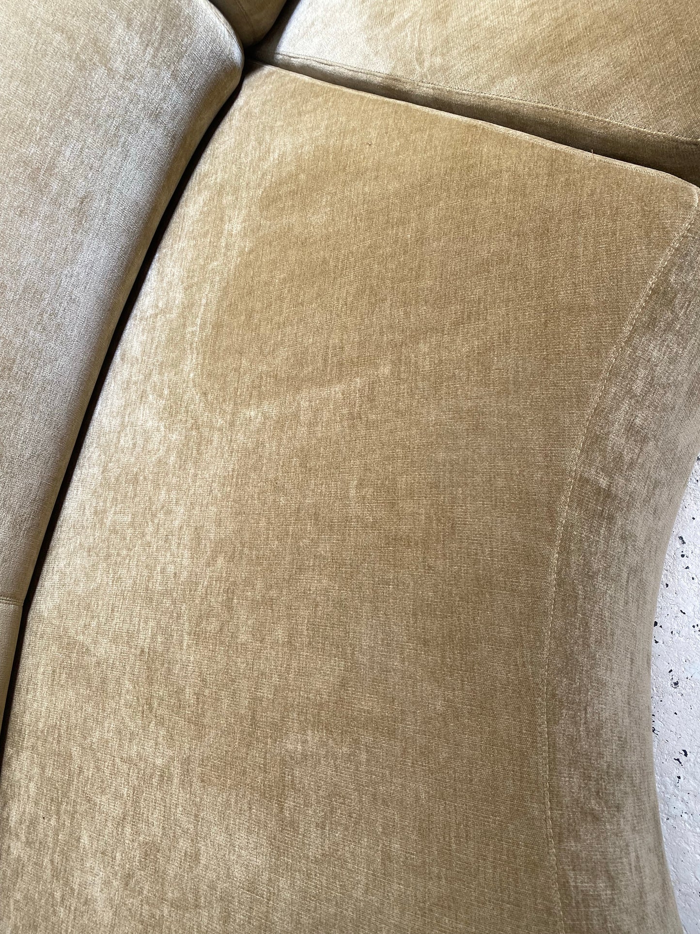 Fawn Velvet Curvy Modular Sofa