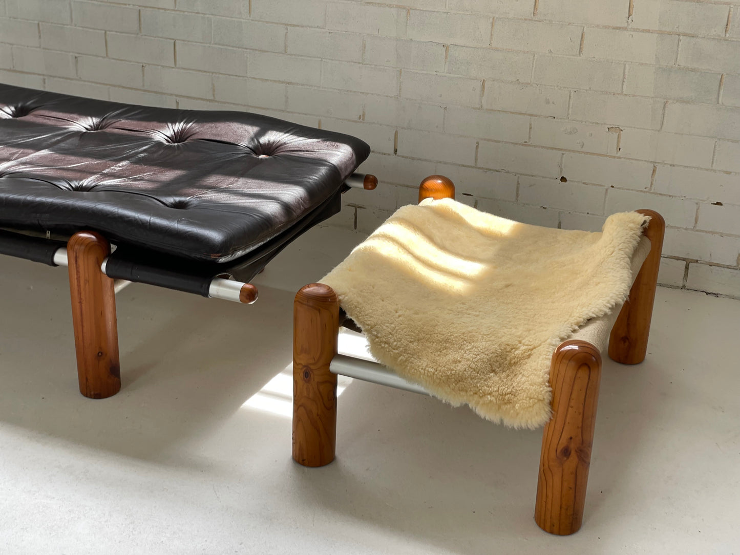 Studio Line Chaise - Robert Dunlop and Tom Larsen