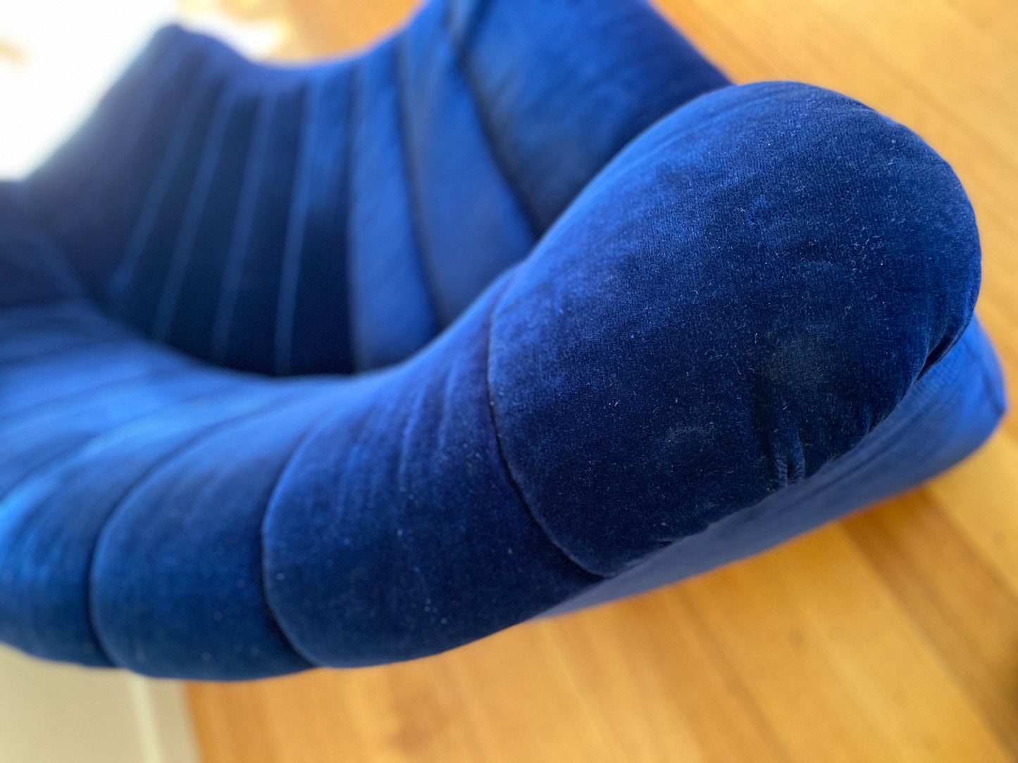 Featherston Numero VII Curved Modular