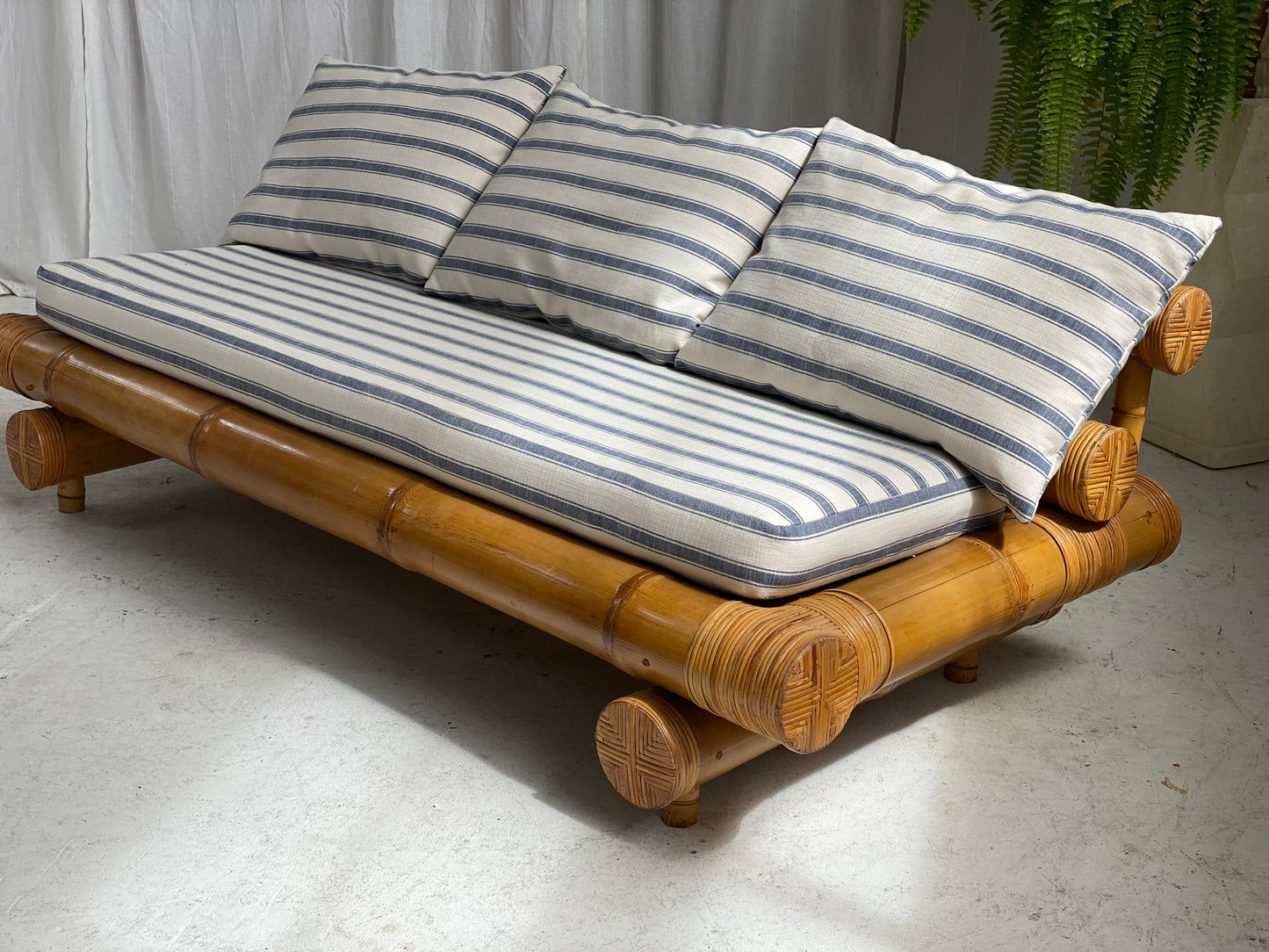 Vintage Bamboo Sofa Daybed