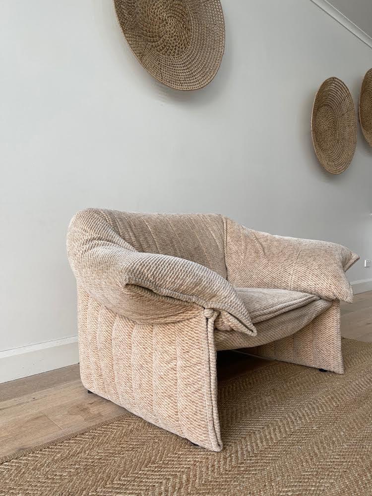 - Mario Bellini ‘Le Stelle’ Armchair for B&B Italia
